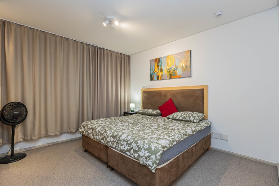 2 Bedroom Property for Sale in Cape Town City Centre Western Cape